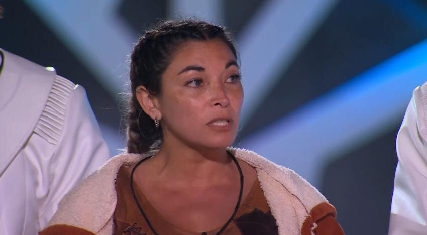 “El DESCARGO de Evelyn que DESTROZÓ pactos en Mundos Opuestos”