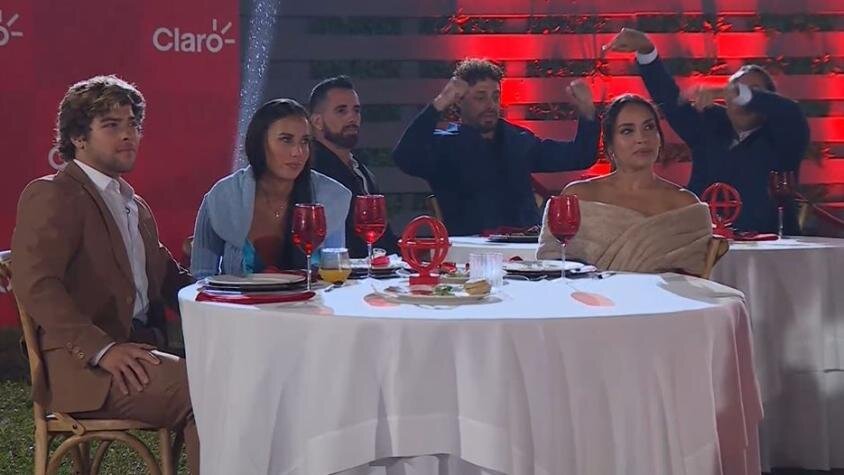 EL GESTO INESPERADO que dejó en shock a los finalistas en la gala de Mundos Opuestos